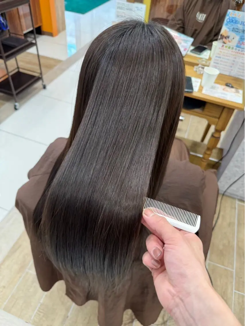 ロング カラー ヘアアレンジ 神品 幸音のヘアスタイル