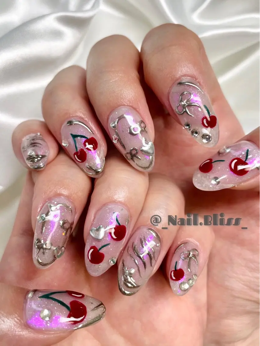 ネイル ミラーネイル 持ち込み ハンドネイル NAIL BLISSのネイルデザイン