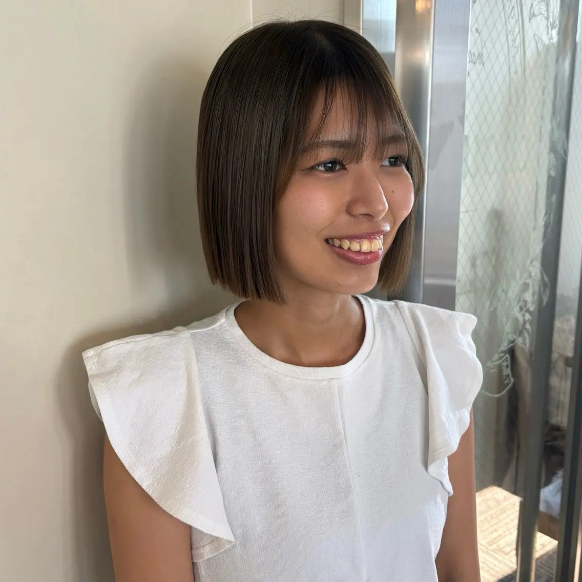 ショート カラー グレージュ オリーブグレージュ オリーブグレー カット ヘアカラー 🫧透明感ボブ/ ハイトーン.nanoのヘアスタイル