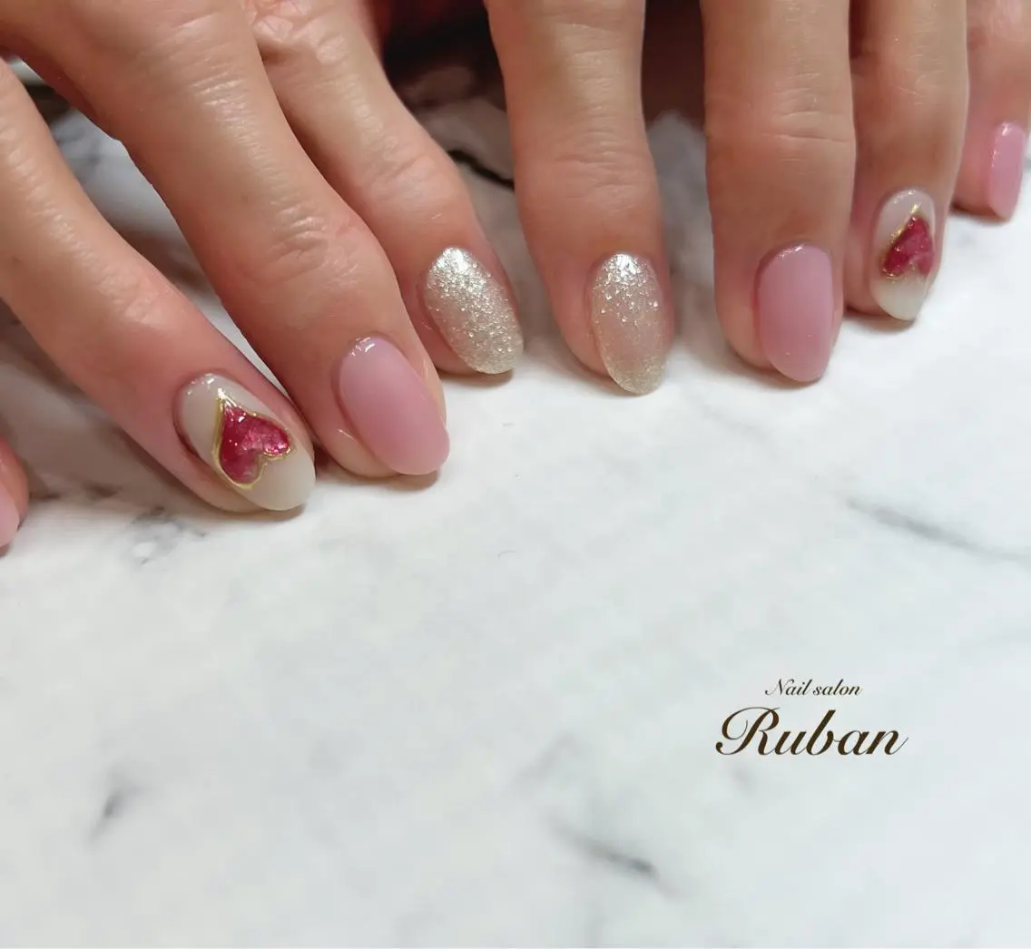 ネイル ハート ワンカラーネイル ピンク ぷっくりネイル シンプルネイル Nail salon Rubanのネイルデザイン