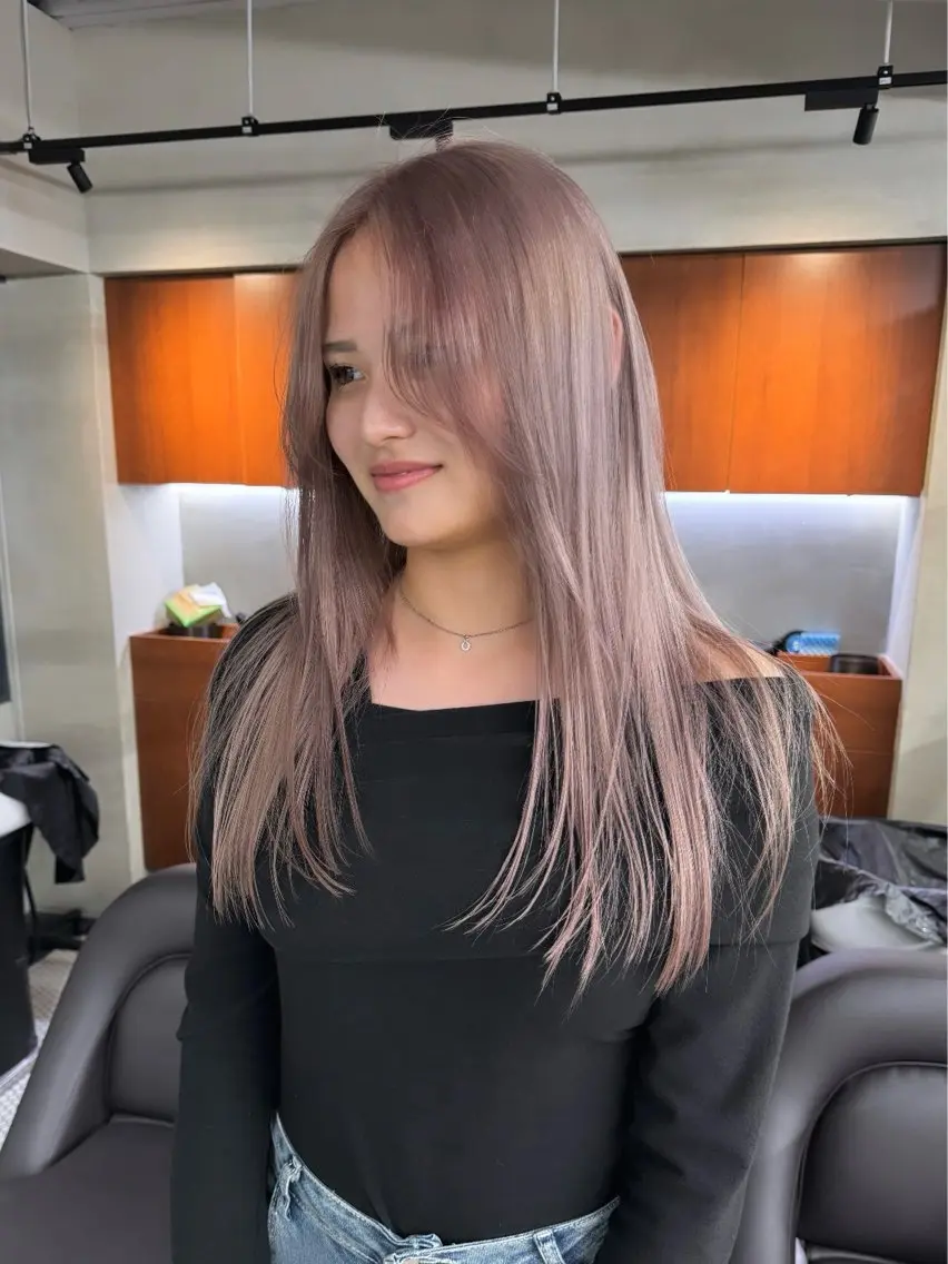 ロング カラー アッシュ ベージュカラー ブリーチ ブロンド ブラウンカラー カット ヘアカラー トリートメント ブリーチ　ハイトーン 特化🌈フジタハルキのヘアスタイル