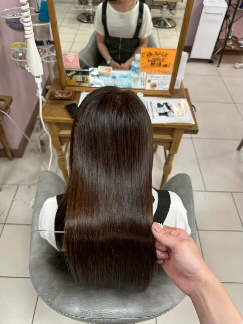 ⭐️minimo限定⭐️カット+カラーの写真