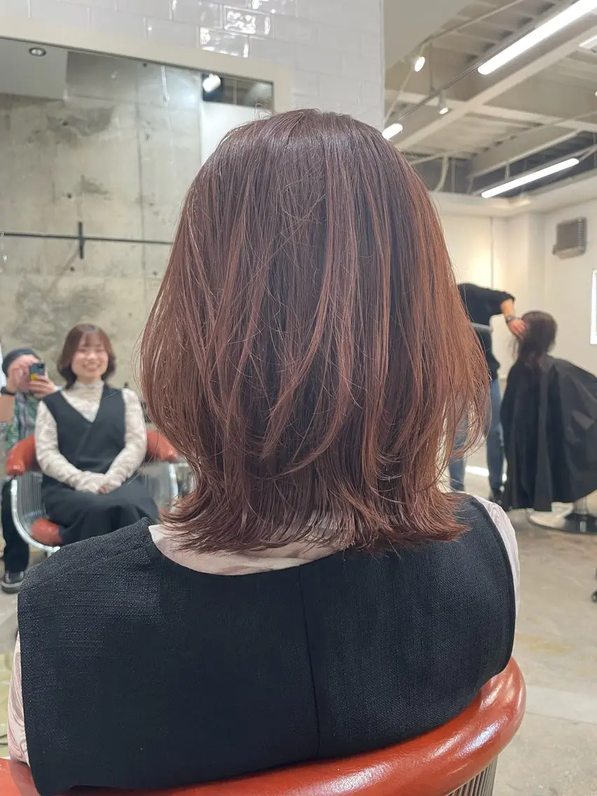ミディアム くびれヘア カット 宮本 祥生のヘアスタイル