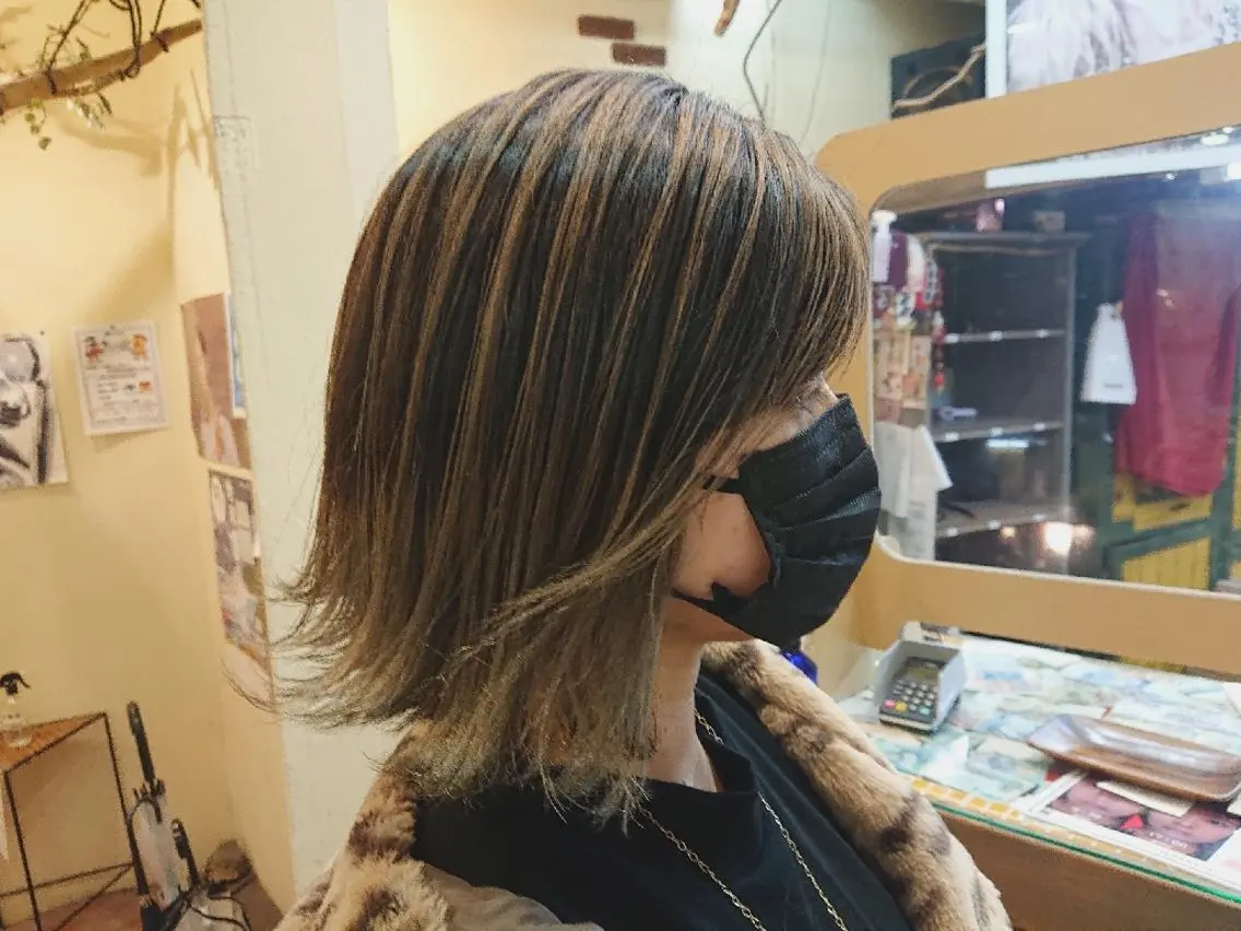 ショート カラー バレイヤージュ ボブ レイヤーカット 「sumi」 AMIのヘアスタイル