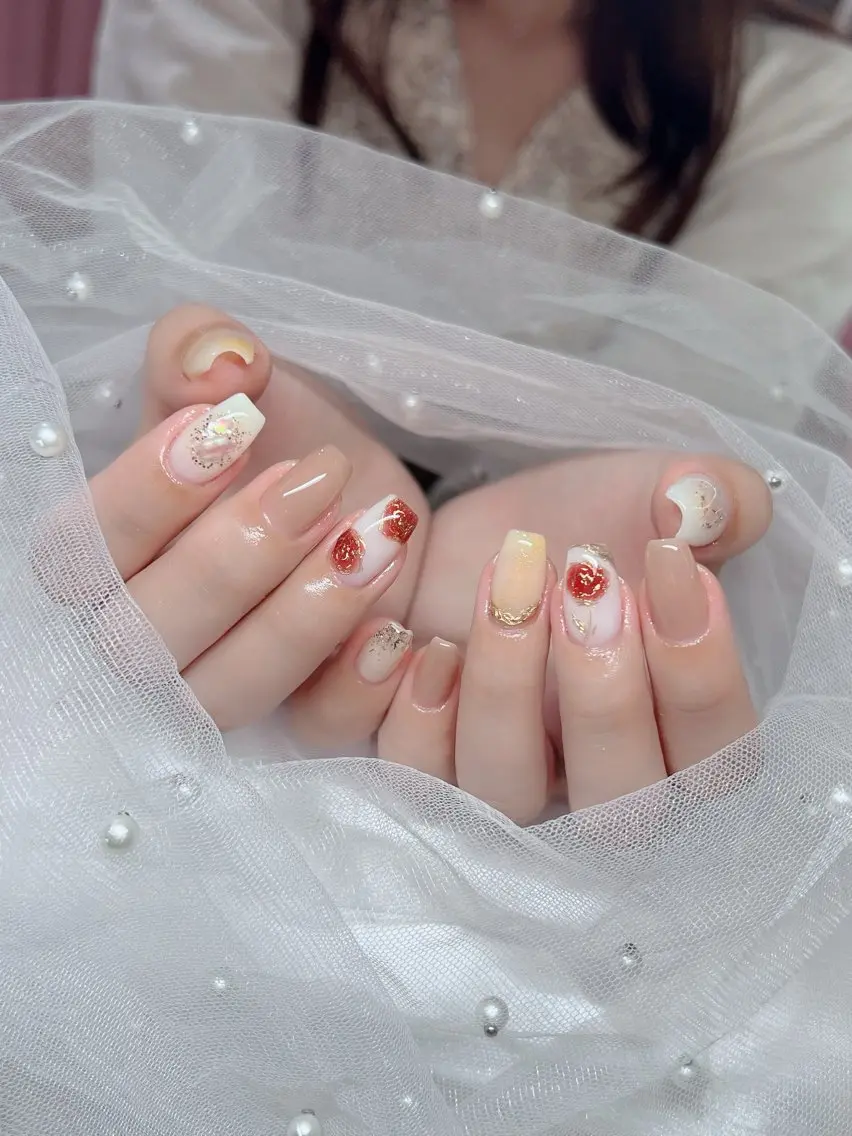 ネイル 🎀PG🩵 ネイルサロンのネイルデザイン