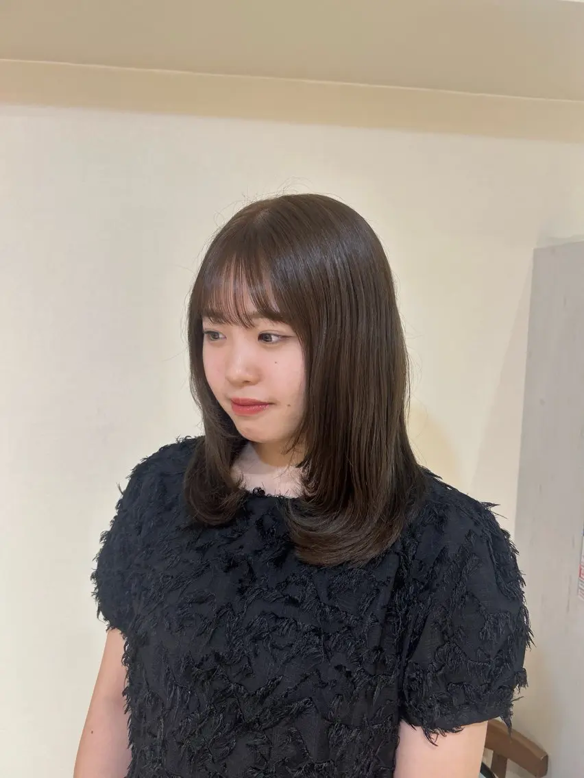 セミロング カラー ブラウンカラー カット ヘアカラー CreBiA 🌼こなつのヘアスタイル
