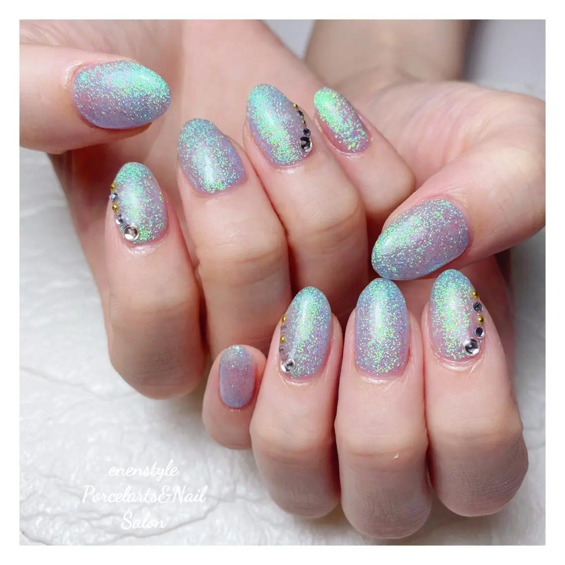 ミディアム ネイル 🐾enen style 🐾のネイルデザイン