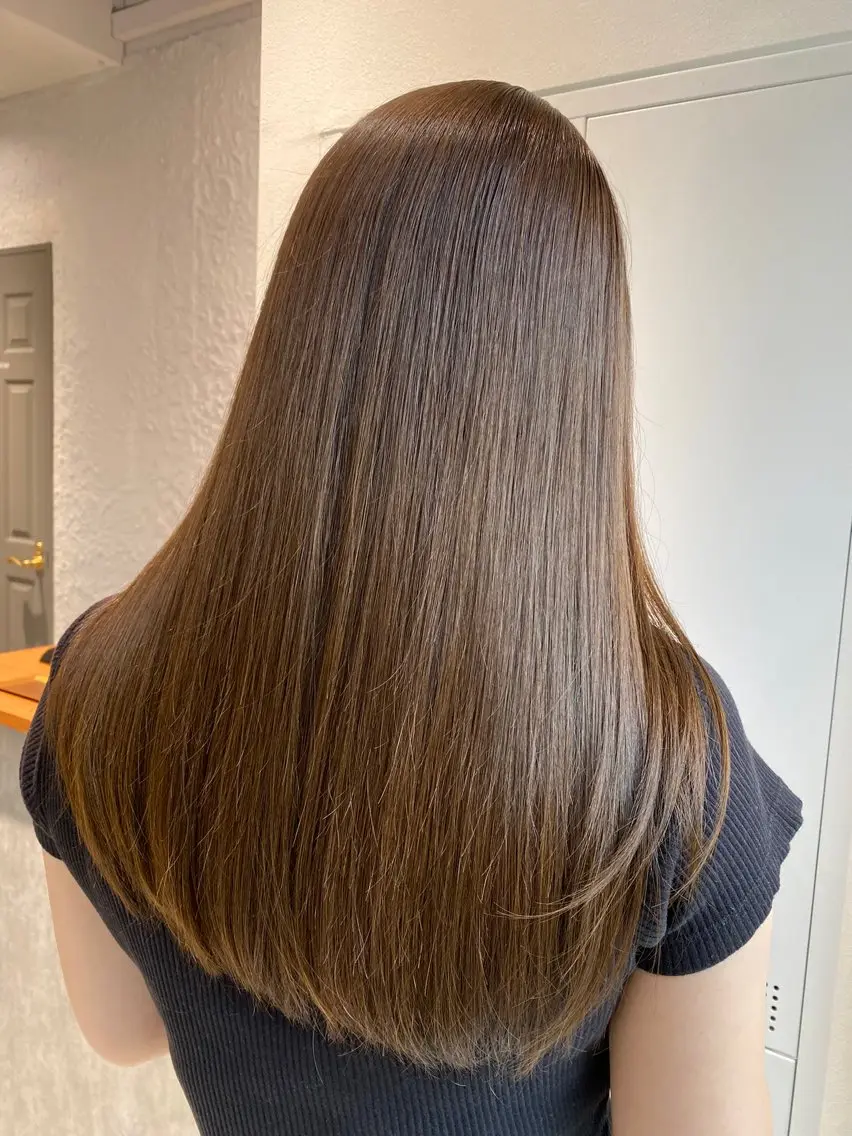 セミロング カラー カット ヘアカラー トリートメント LOVESTOIKE 堂本のヘアスタイル