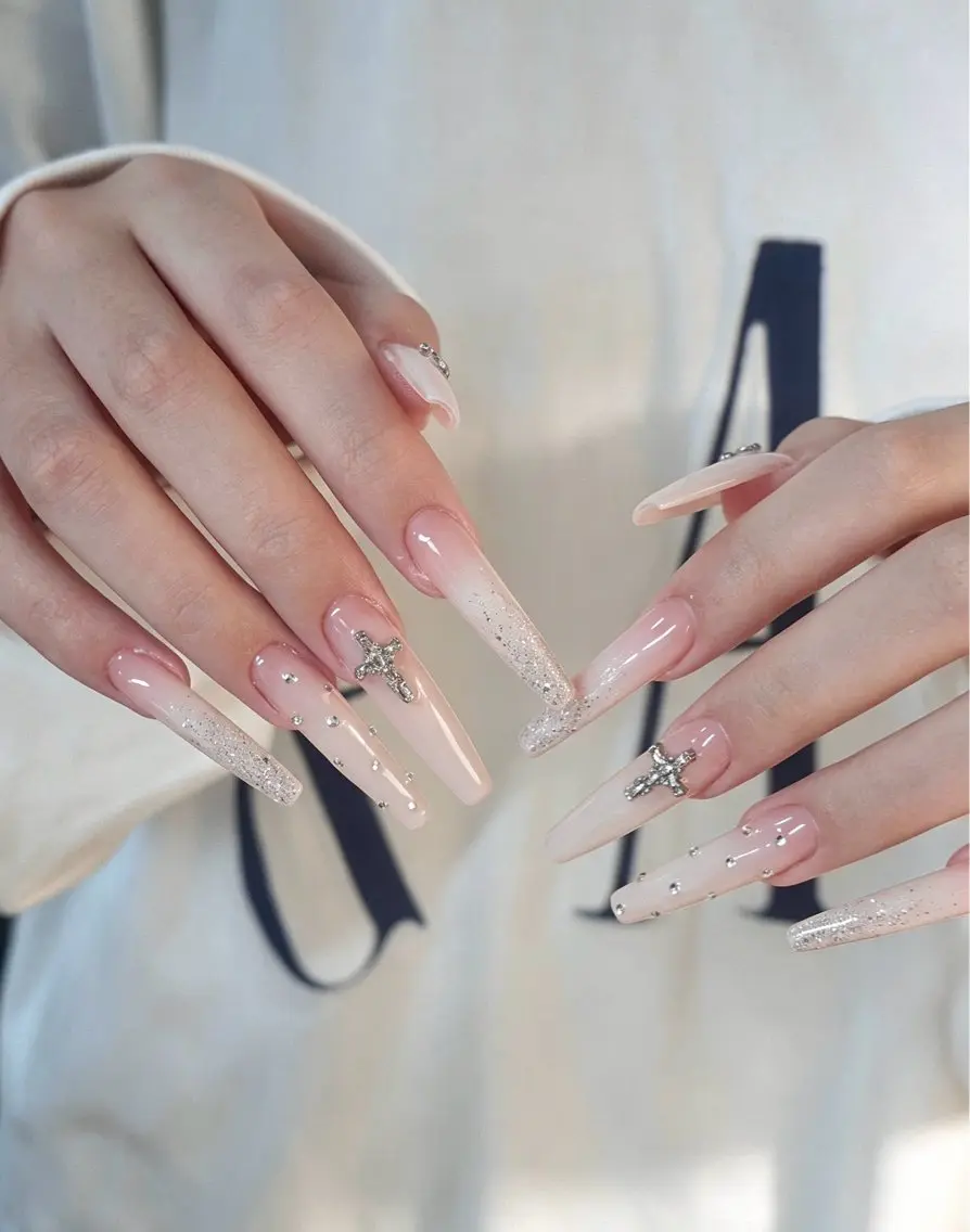 ネイル ハンドネイル YUNIA NAILのネイルデザイン