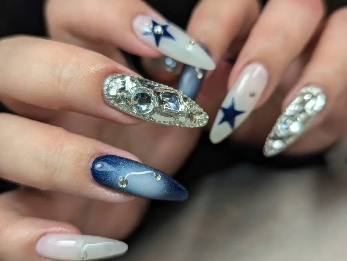 ネイル Nailsalon BEeR。のネイルデザイン