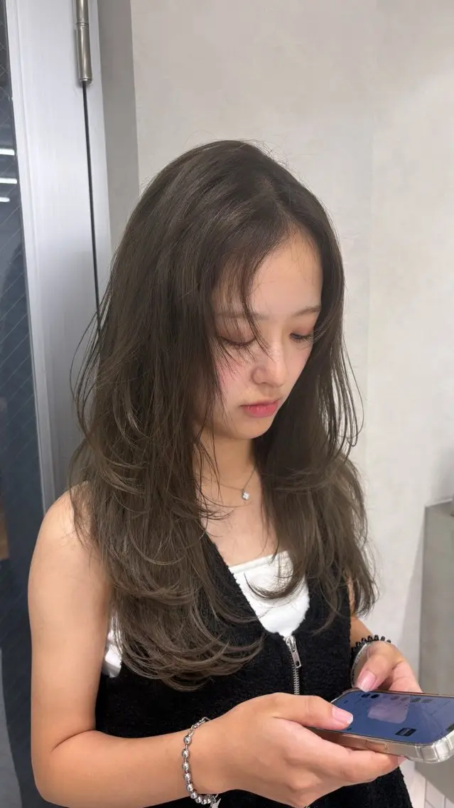 ロング ハッシュカット ハイレイヤー 韓国風ヘア レイヤーカット カット Yuta✂︎ 韓国レイヤー🪽のヘアスタイル