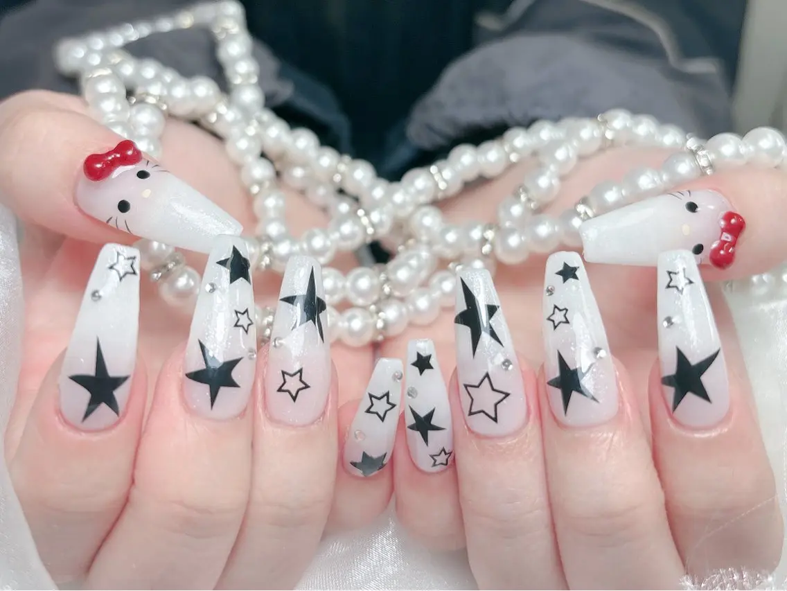 ネイル 成人式 ジェルネイル ロングネイル マグネットネイル ミディアムネイル ハンドネイル MoMoA Nail ネイル長さ出し専門店のネイルデザイン