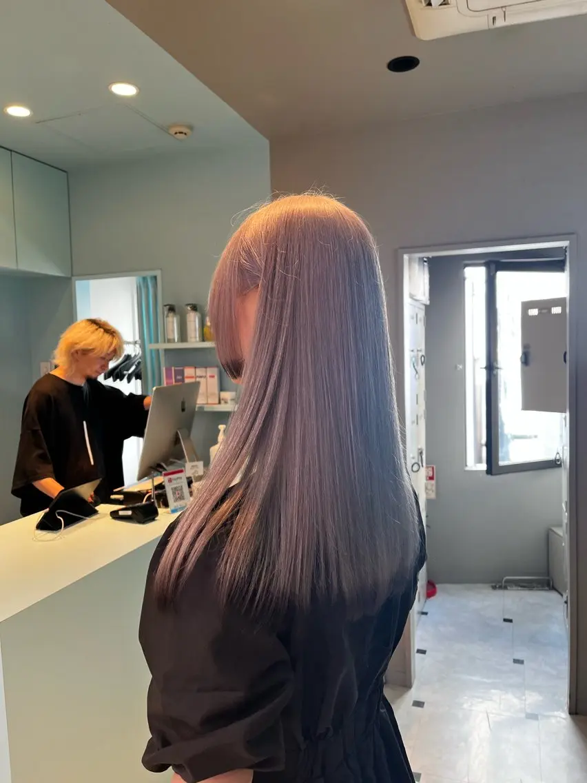 ロング カラー ヘアカラー トリートメント ブリーチカラー 🩵MIZUKIのヘアスタイル