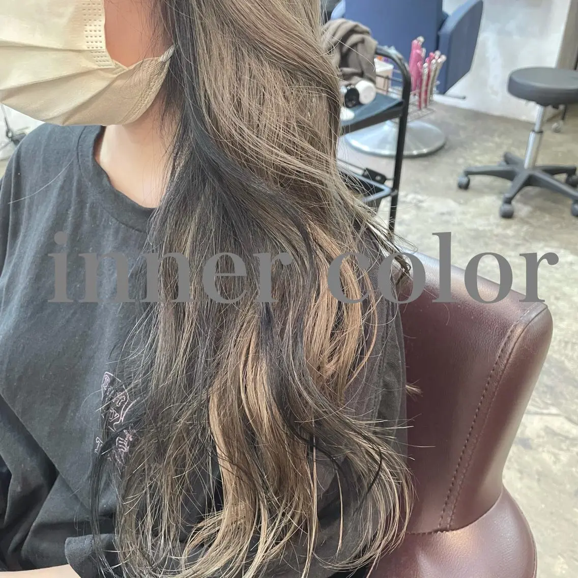 ロング カラー インナーカラー 💎耳ツボジュエリー 髪質改善🌙土屋桃佳のヘアスタイル