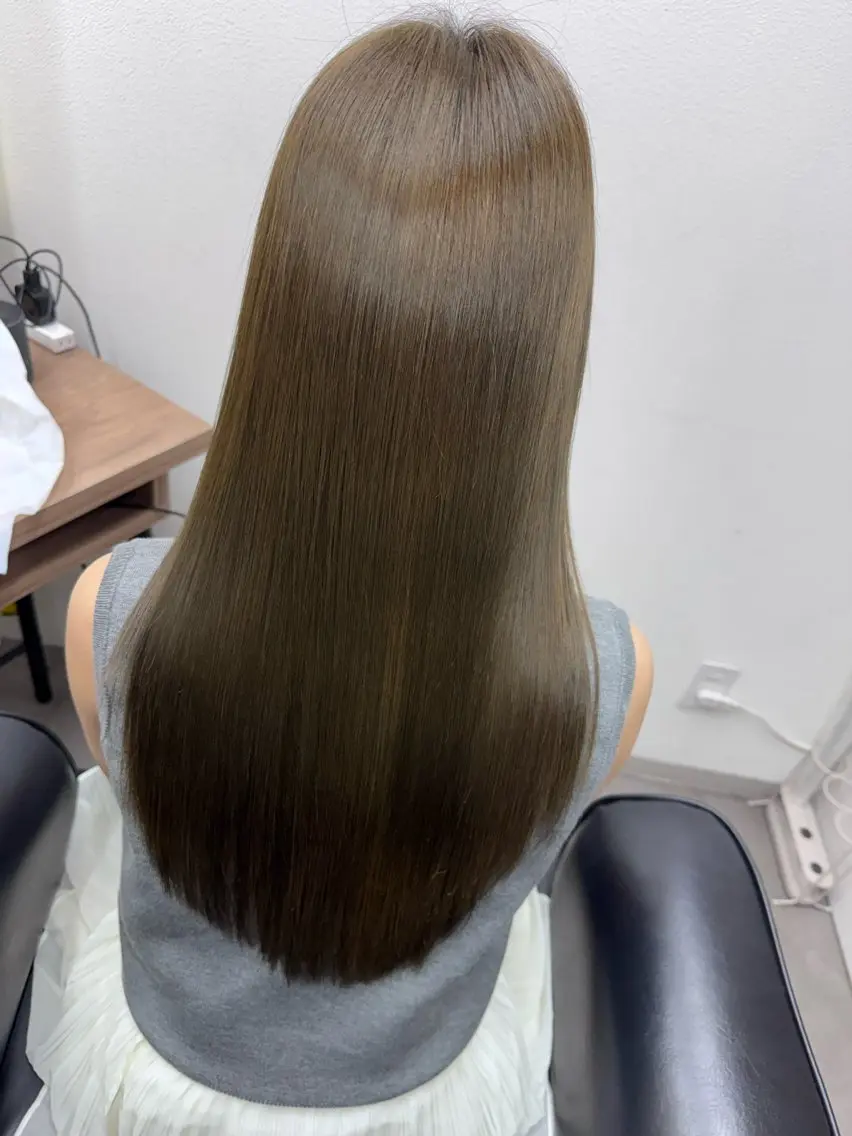 ロング カラー アディクシーカラー イルミナカラー クオルシアカラー 髪質改善 韓国風ヘア カット ヘアカラー トリートメント 艶髪改善師/縮毛矯正 /高橋潤のヘアスタイル