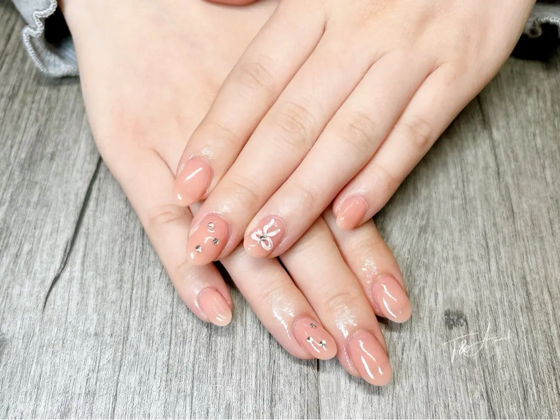 ネイル ジェルネイル オフィスネイル ワンカラーネイル リボン スカルプネイル T&A nailのネイルデザイン