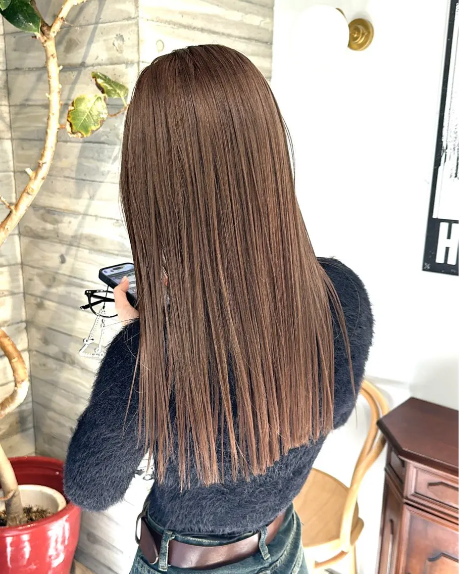 セミロング ササキカズマ〻透明感 〻色落ち〻赤み消しのヘアスタイル