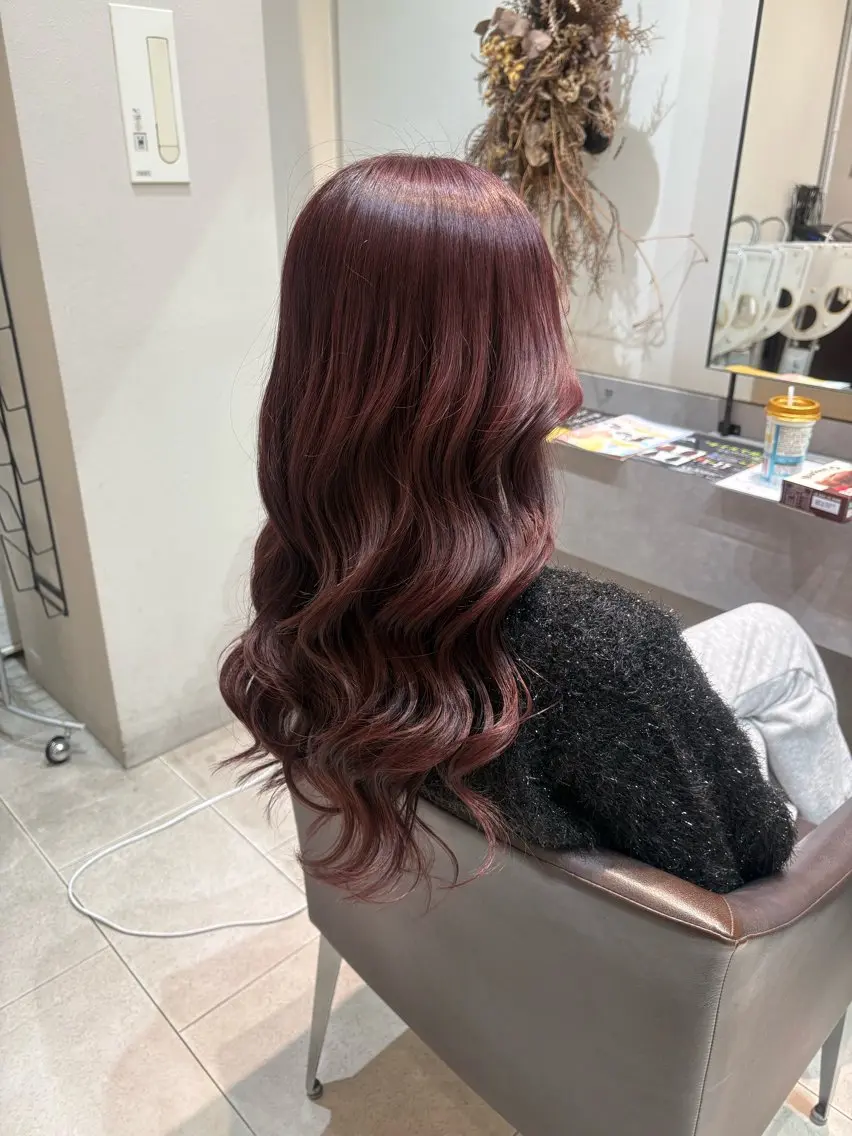 ロング カラー ヘアカラー 🫧Ai/ ロロネー森ノ宮💖のヘアスタイル