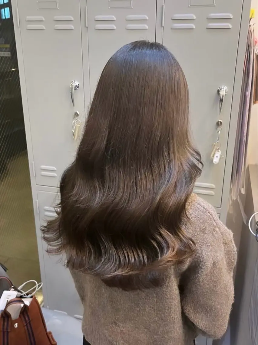 ロング カラー 🩵レイヤー✖︎ 髪質改善🩵リョウヤのヘアスタイル