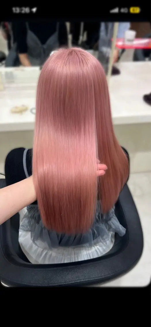 ロング カラー ヘアアレンジ ヘアカラー 韓国レイヤー&ピンク 艶髪🩶maikoのヘアスタイル