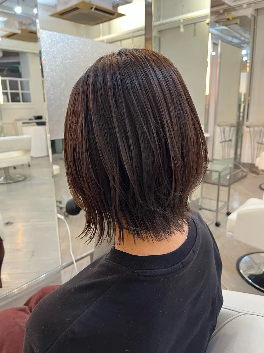 ショート フルカワ リナのヘアスタイル