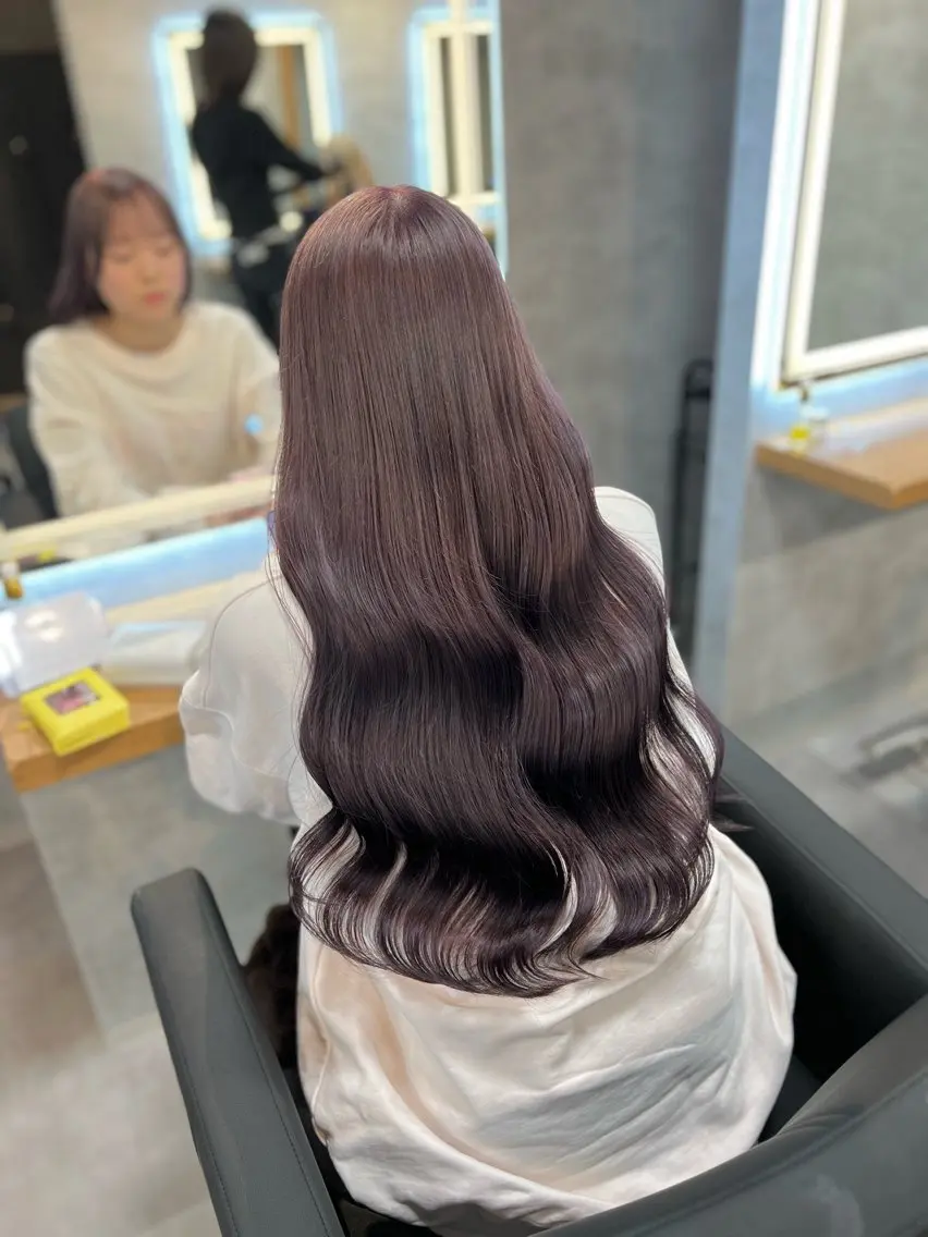 セミロング カラー グレージュ ハイトーンカラー ラベンダーカラー ラベンダーグレージュ ラベンダーグレー カラー指名NO.1 🌈Neneのヘアスタイル
