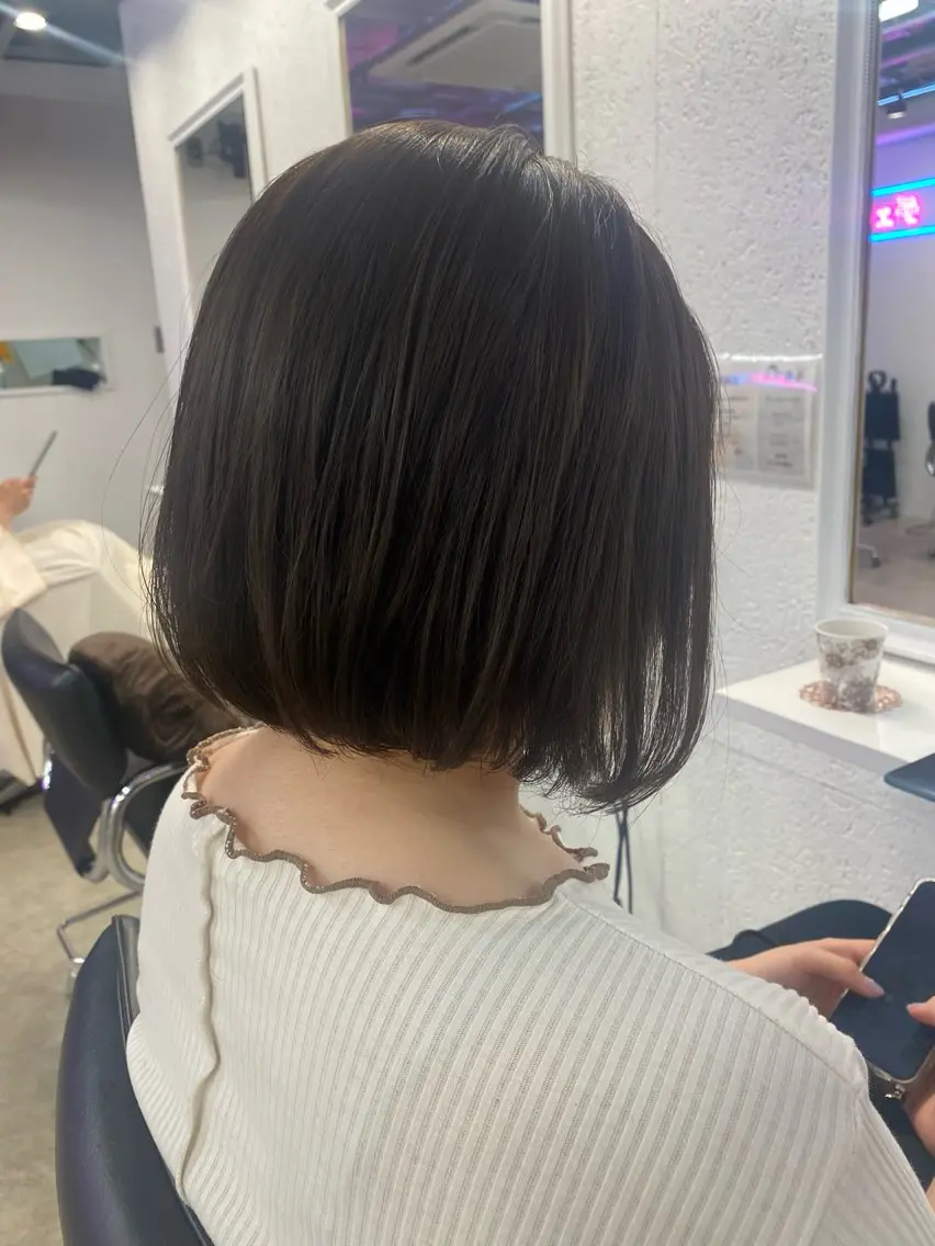 ショート カラー ボブ カット ヘアカラー トリートメント 【ウルフ/レイヤー/ 白髪ぼかし】タツヤのヘアスタイル