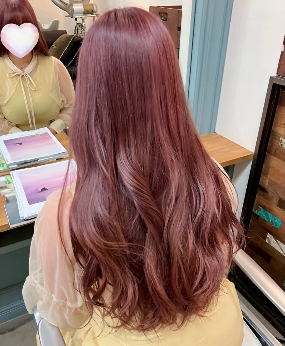 カラー ブリーチ ピンクカラー レイヤー×透明感 カラー🤍MAOのヘアスタイル