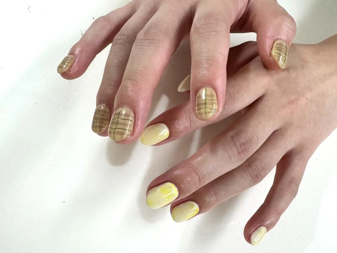 ネイル ジェルネイル 韓国ネイル ニュアンスネイル ワンホンネイル nailstudio eviz新宿店のネイルデザイン