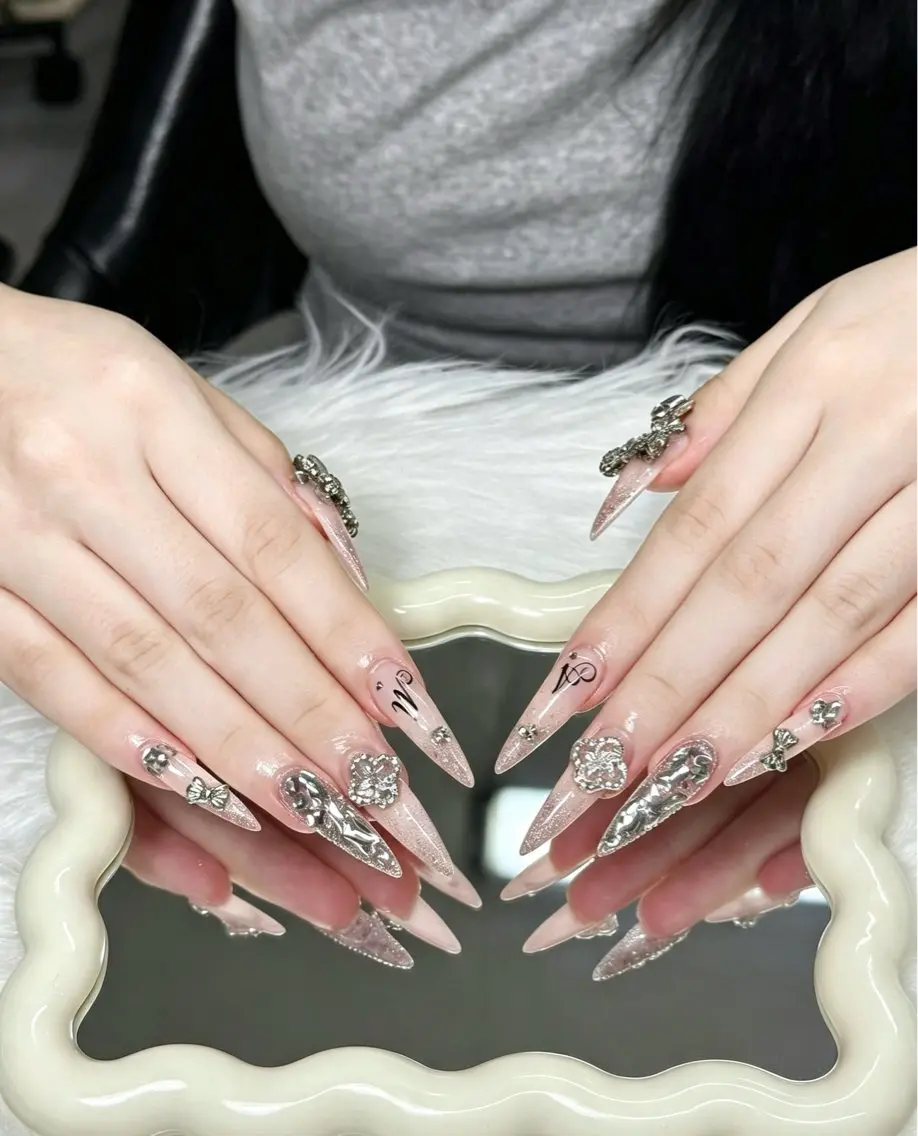 ネイル 長さ出し ネイルチップ ハンドネイル ハンドケア NEM.nail studio大国町店のネイルデザイン