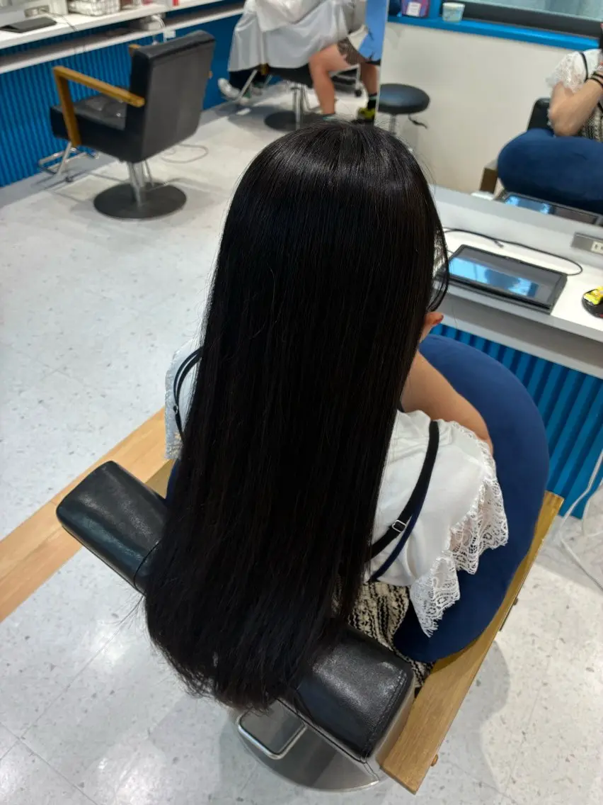 ヘアカラー【平日限定】無料ヘアカラー《ワンメイクカラー》モデル✨の写真
