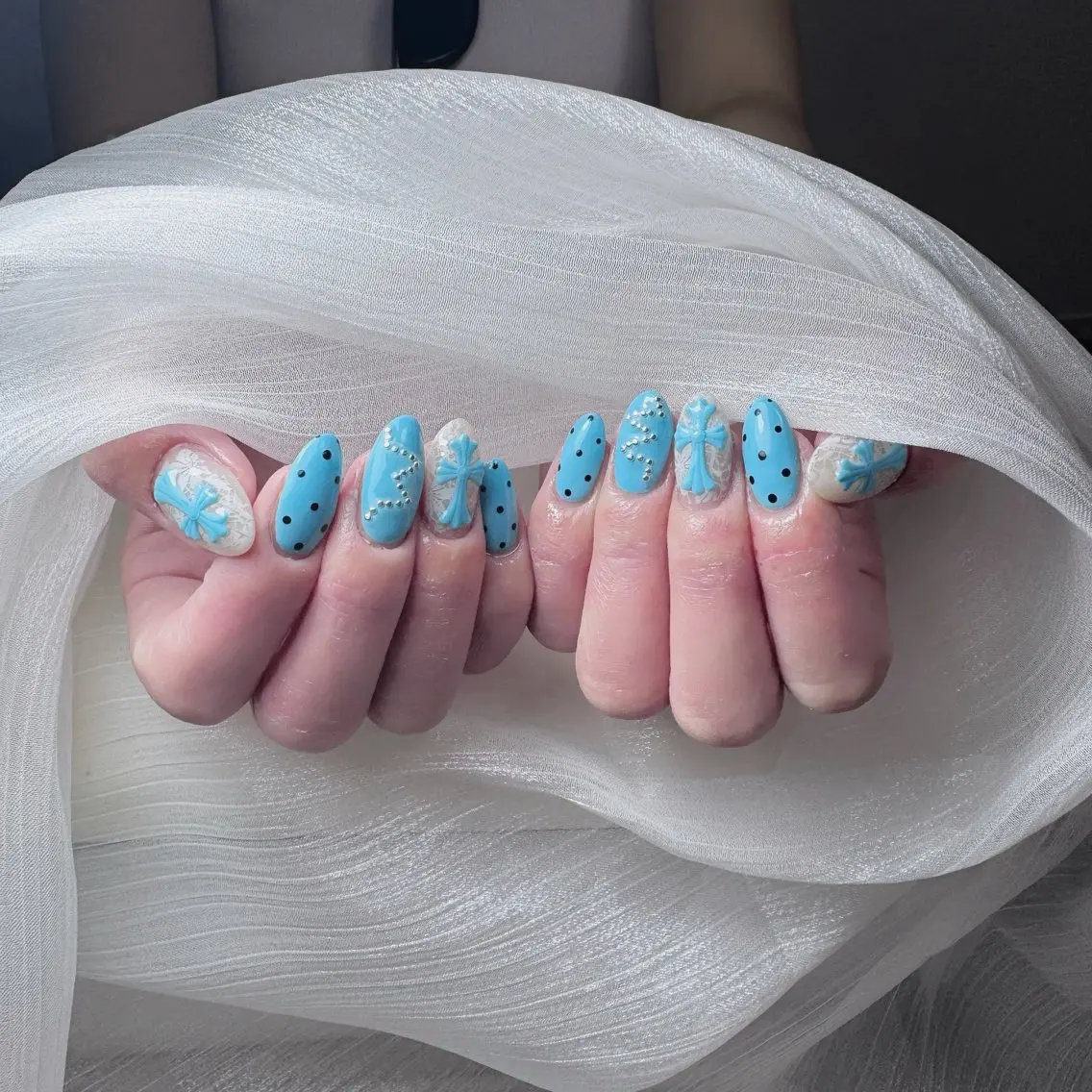 ネイル チークネイル フレンチネイル グラデーション 韓国ネイル マグネットネイル ハンドネイル Hana Nailのネイルデザイン