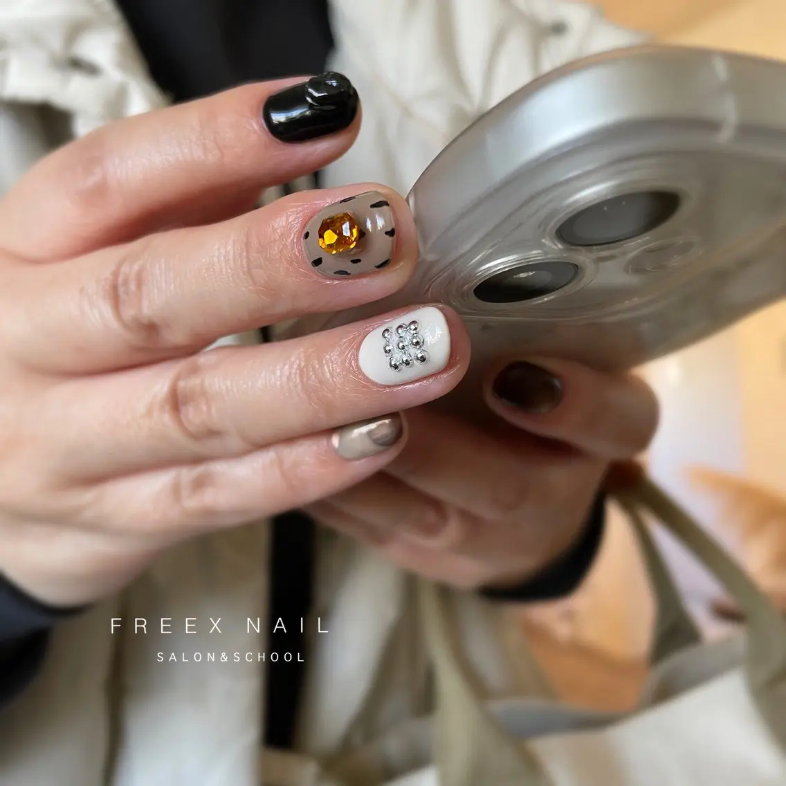 ネイル ハンドネイル フットネイル freex nail /ニュアンス/個性派のネイルデザイン