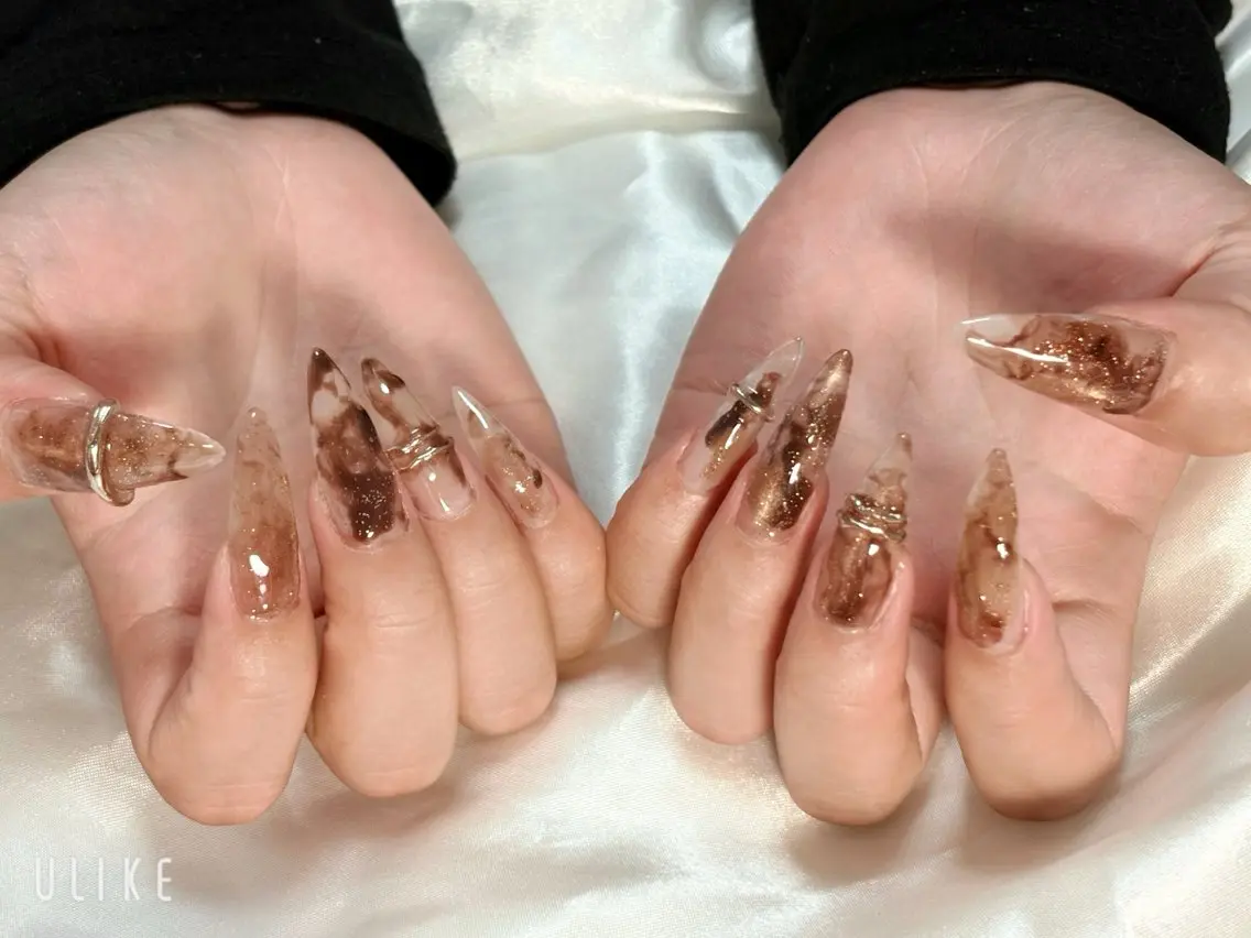 ネイル ハンドネイル ネイルサロン Roiのネイルデザイン