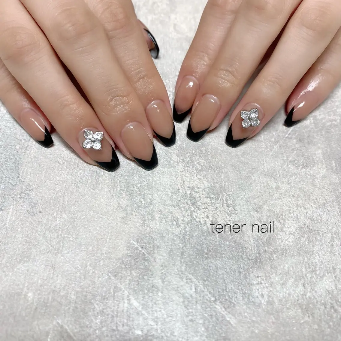ネイル フレンチネイル ハンドネイル テネルネイル tener nailのネイルデザイン