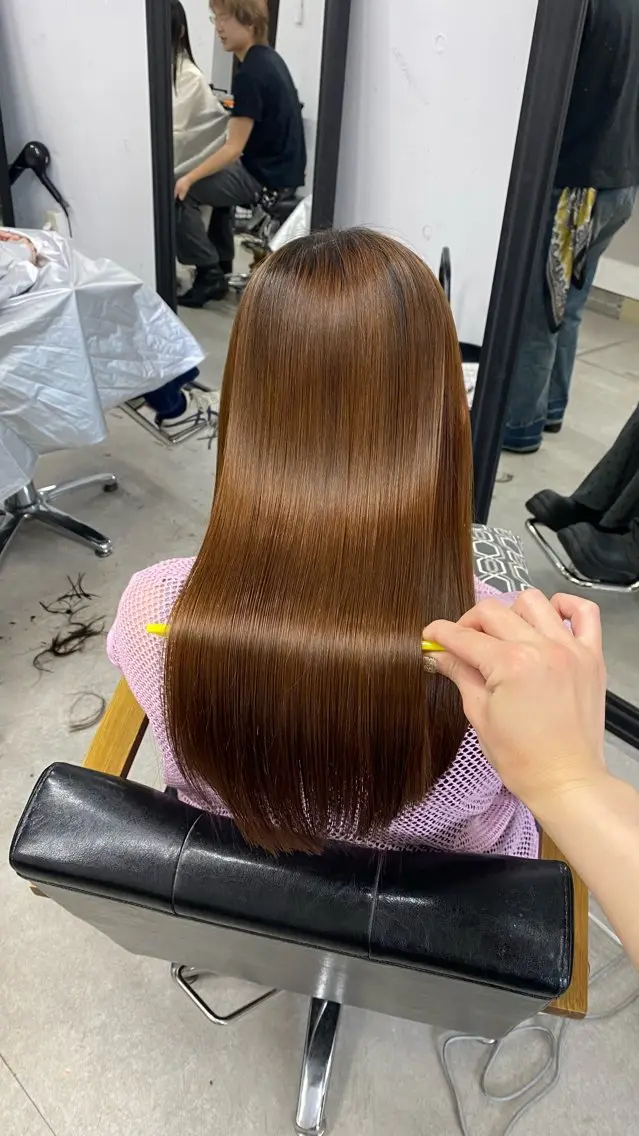 セミロング カット 縮毛矯正 トリートメント 太田 すず香のヘアスタイル