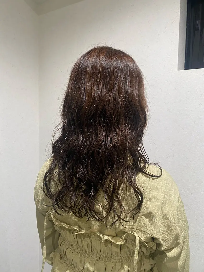 【ダメージが気になる🙋🏻‍♀️】ケア剤+緩めパーマの写真