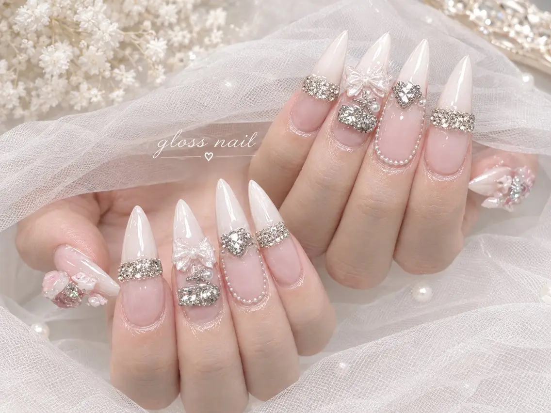 ネイル チークネイル 成人式 長さ出し フットネイル フレンチネイル ハンドネイル ハンドケア Meri💅 ジェル&長さだし専門のネイルデザイン