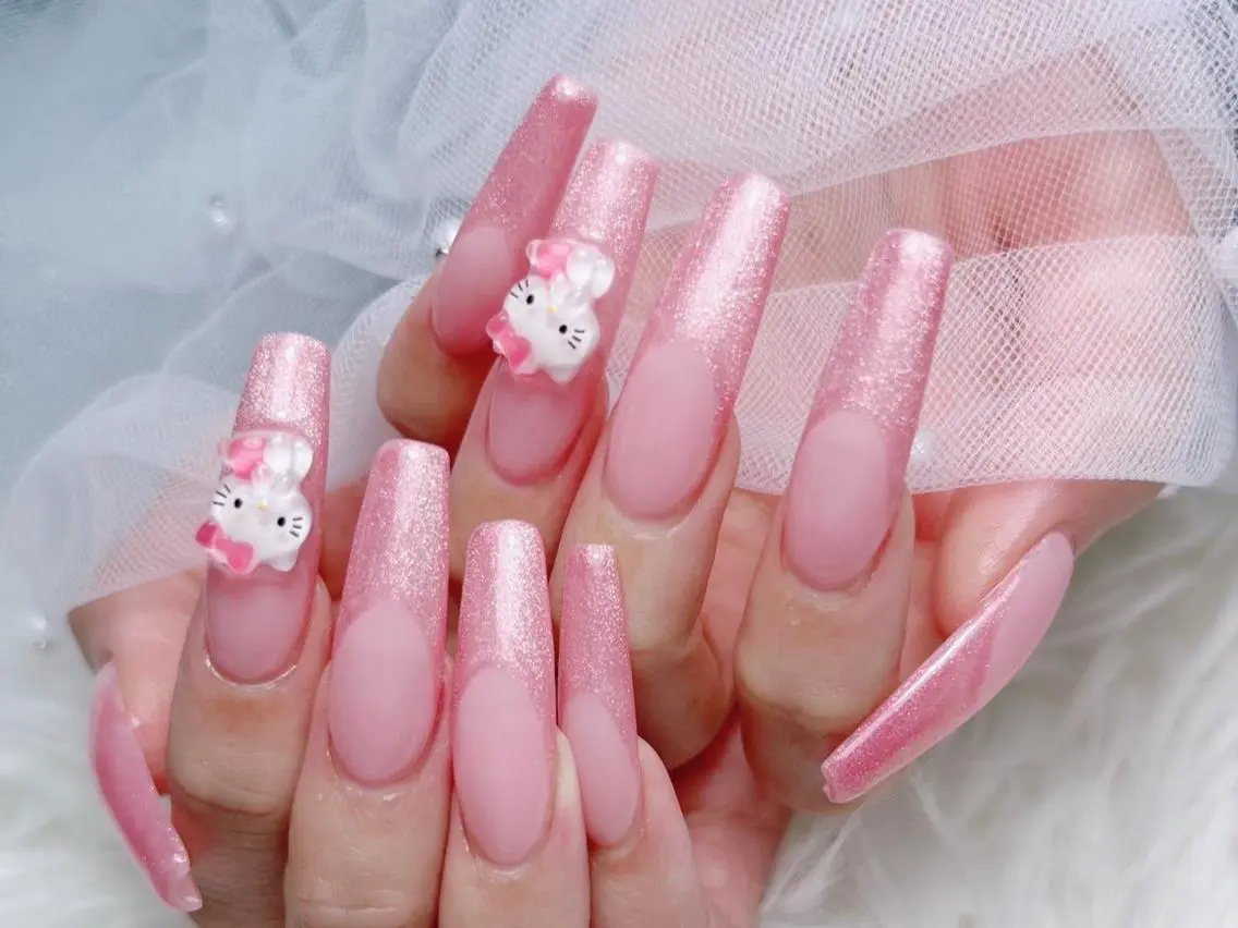ネイル ロングネイル ハンドネイル lucky nail 歌舞伎町のネイルデザイン