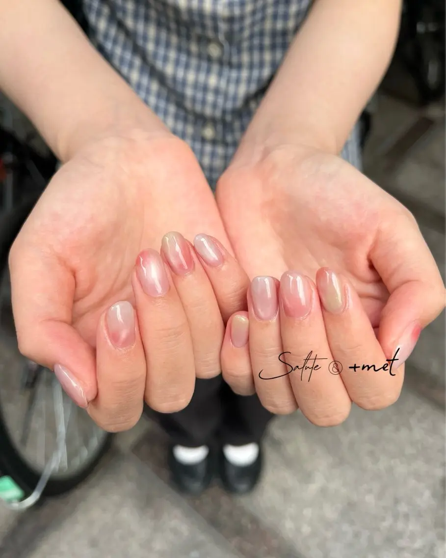ネイル アートネイル ブルー ジェルネイル グリーン ニュアンスネイル ハンドネイル 小島 志音のネイルデザイン