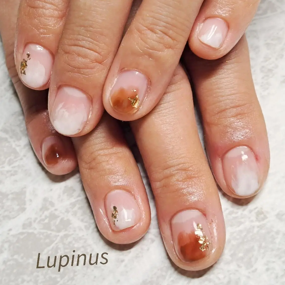 ネイル ニュアンスネイル Lupinus ルピナスのネイルデザイン