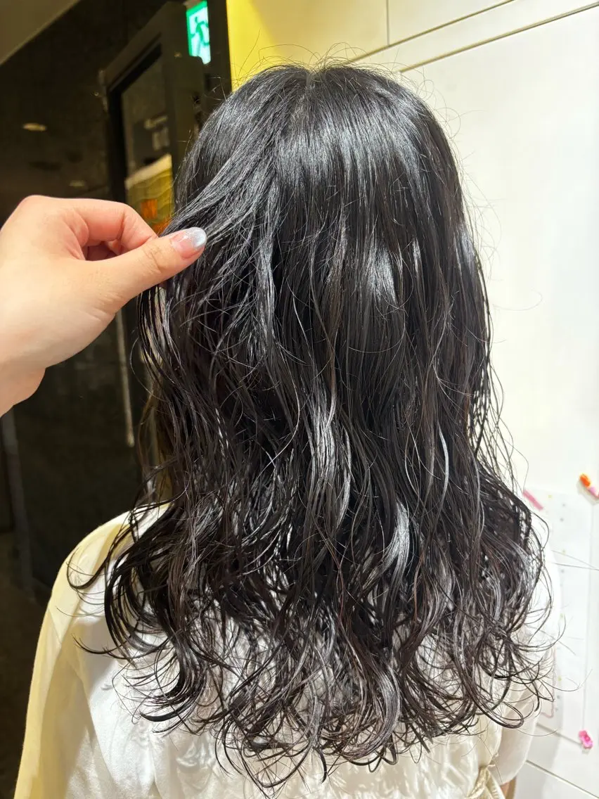 【 8月14.19.20.21日9:00~14:00 】🫧レディースパーマのみ🫧 平日限定 🎀1名様限定🎀の写真