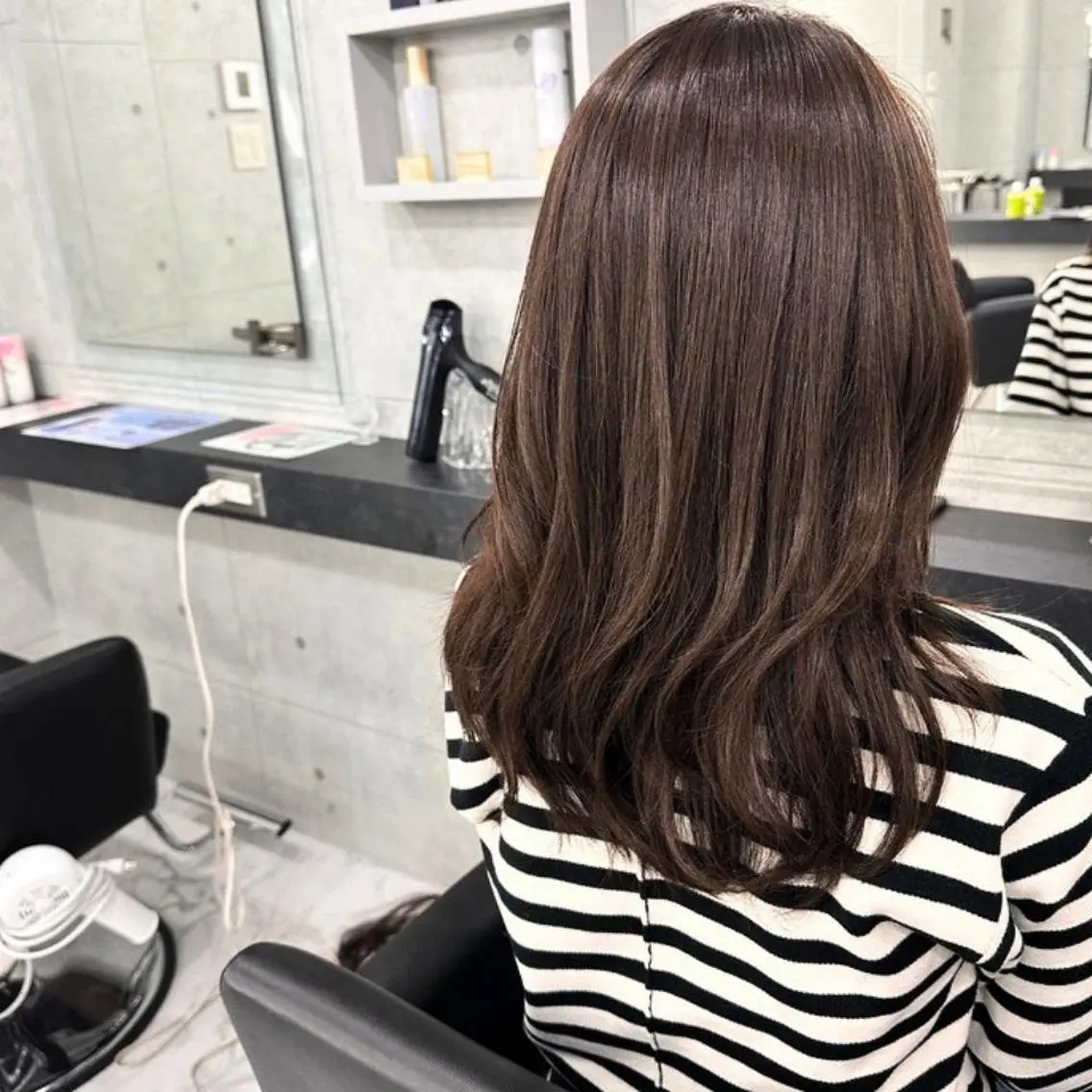 ロング カラー ブラウンカラー チョコレートブラウン グレージュ レイヤーカット ロング ❇️安達 優心❇️ レイヤー/艶髪特化のヘアスタイル