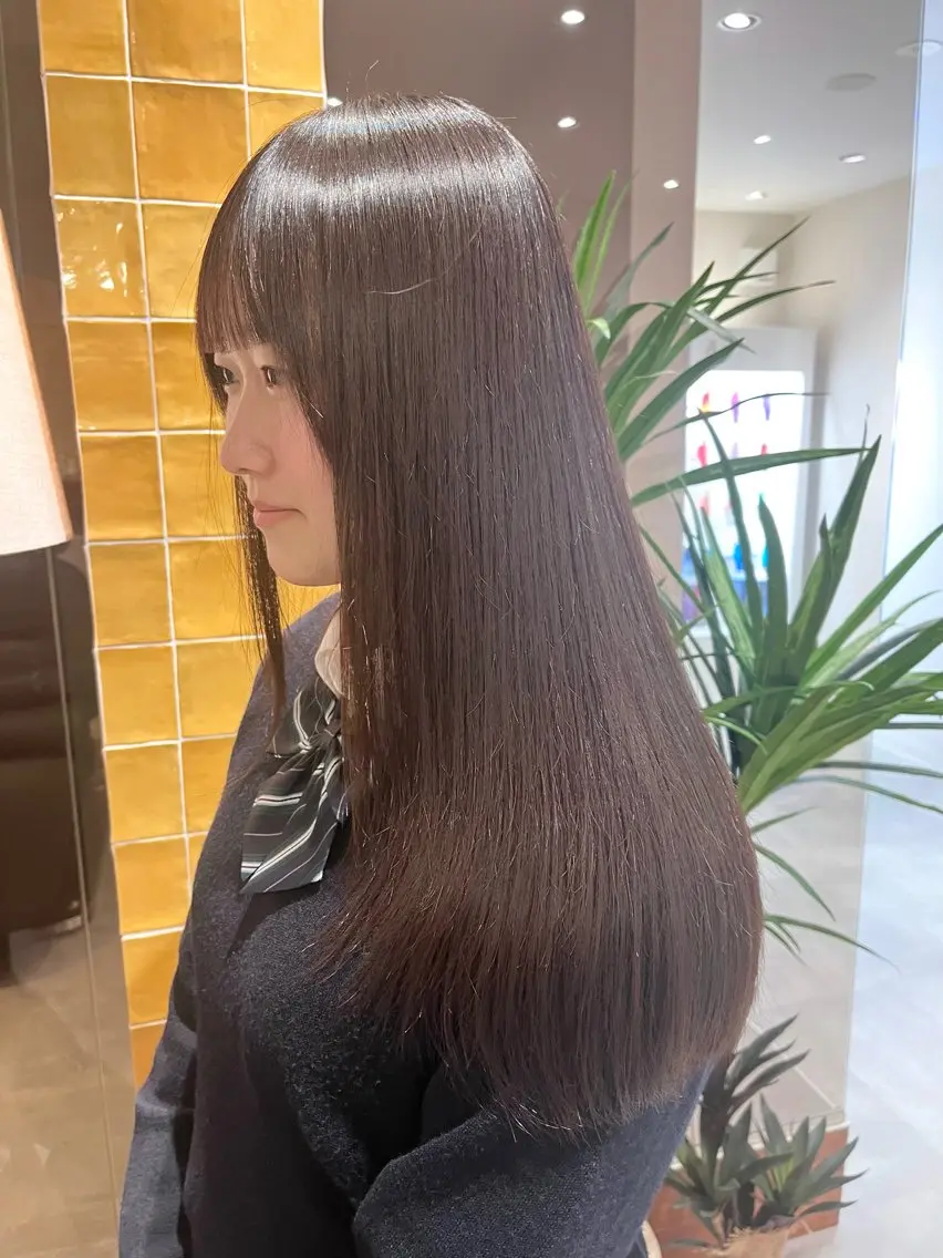 ロング カラー 縮毛矯正 カット ヘアカラー 縮毛矯正 トリートメント ﾚｲﾔｰ🩵透明感 ೀユイ🌙のヘアスタイル