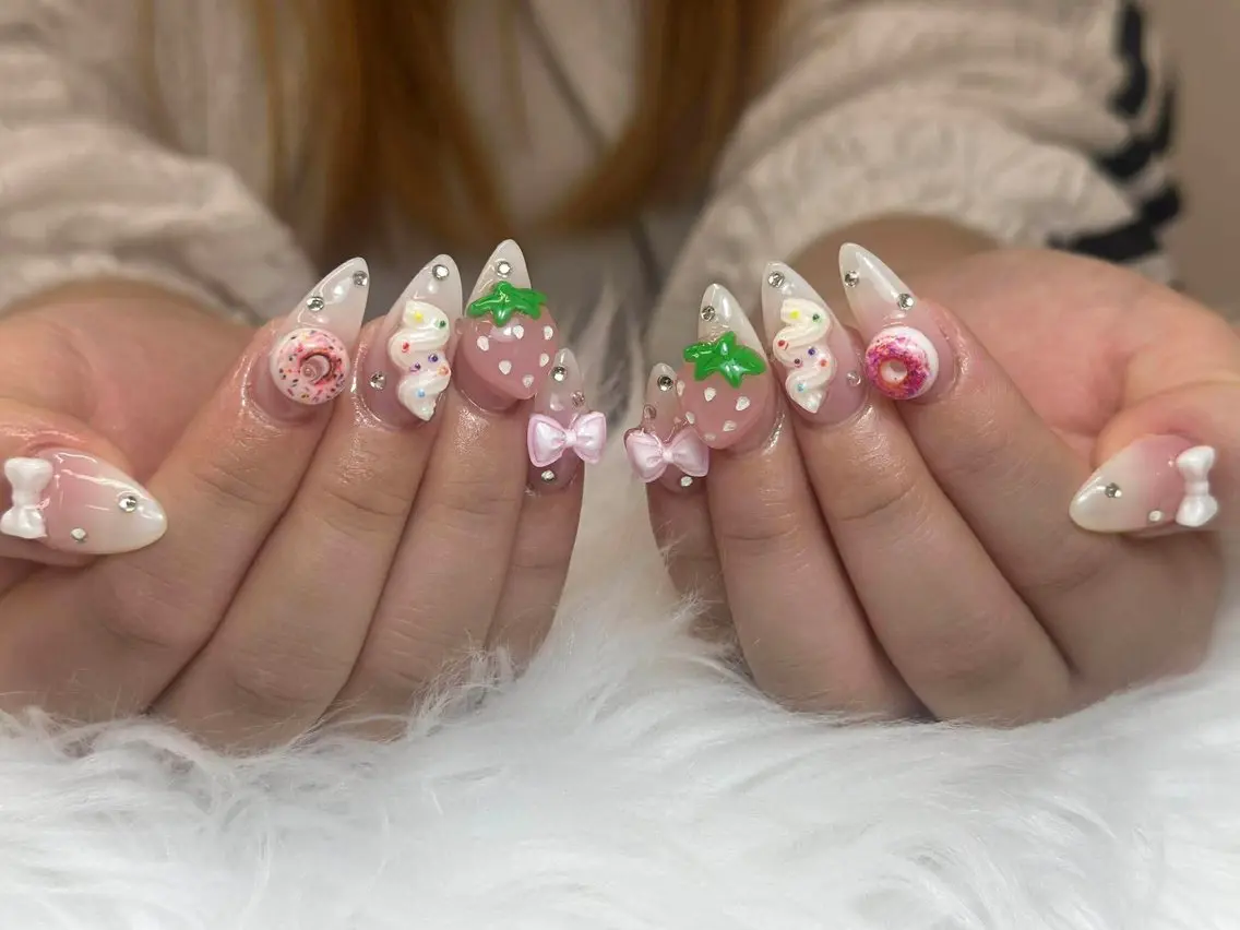 ネイル ハンドネイル Jenn Nail Salonのネイルデザイン