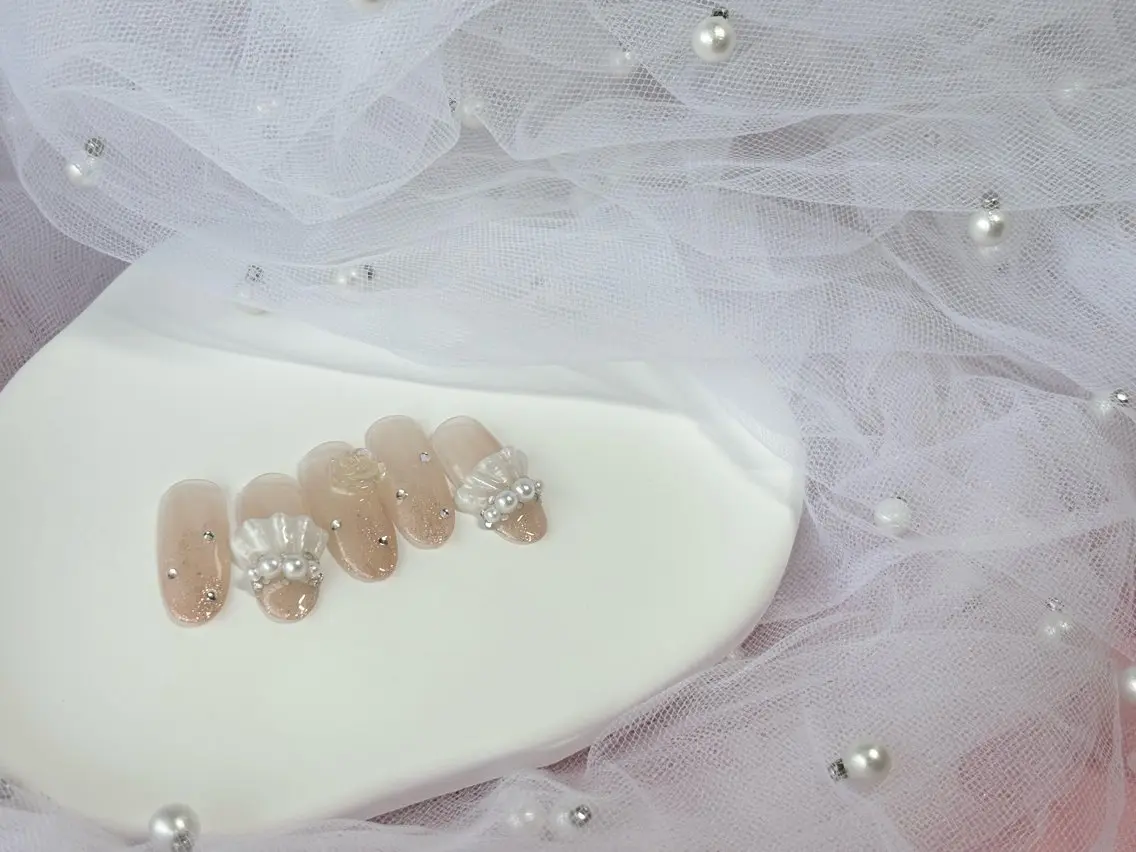 持ち込み(オフケア込み)オフの有無を記入して下さい🍓デザインにより¥6480​〜​¥9980の写真
