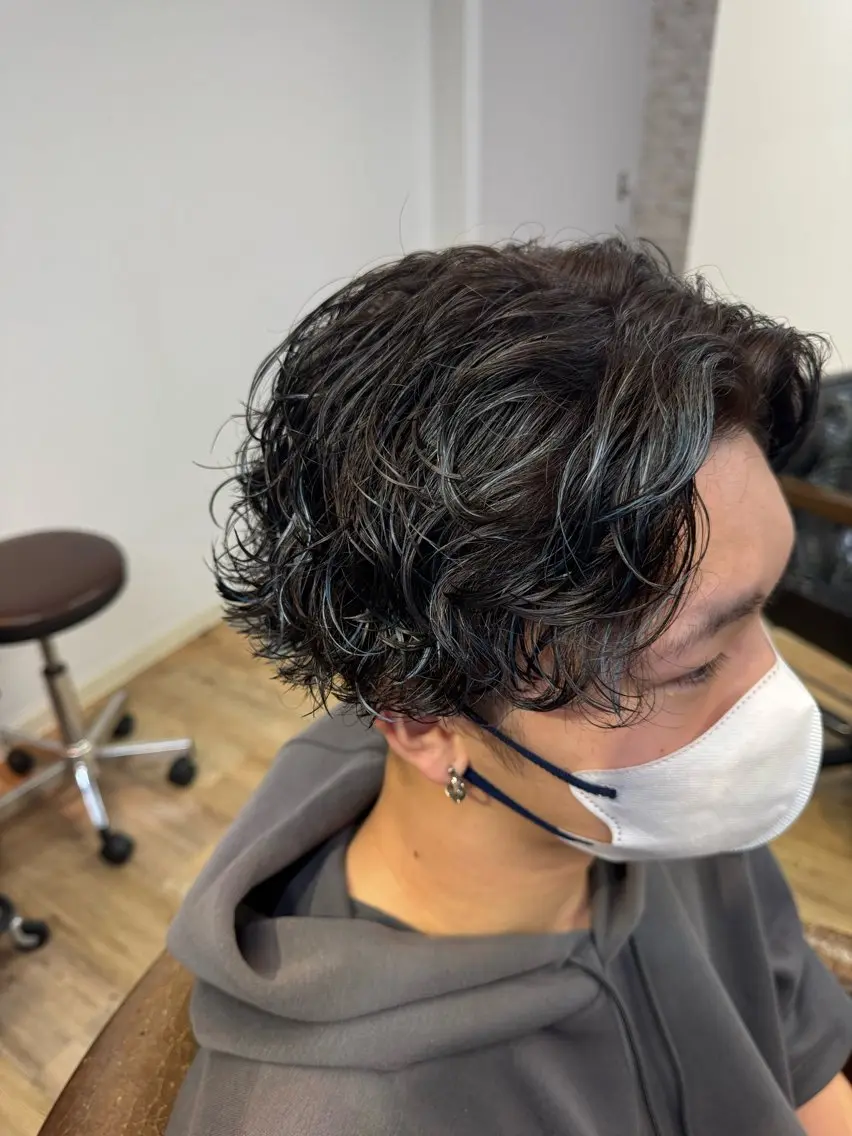 ショート カラー パーマ メンズ特化 ⚡️ひりゅう⚡️のヘアスタイル