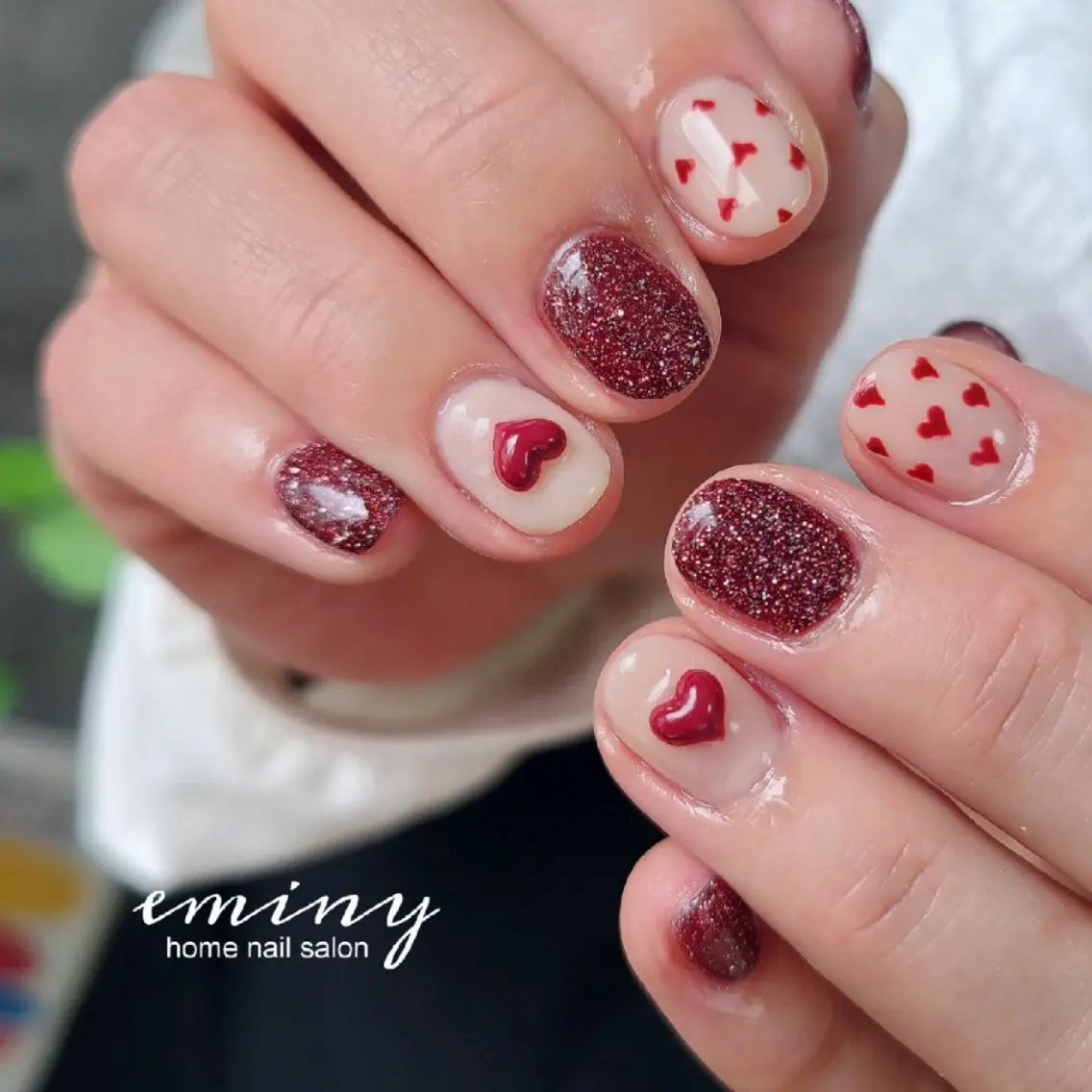 ネイル フラッシュネイル ジェルネイル ハート キラキラネイル 韓国ネイル ハンドネイル nail salon  eminyのネイルデザイン