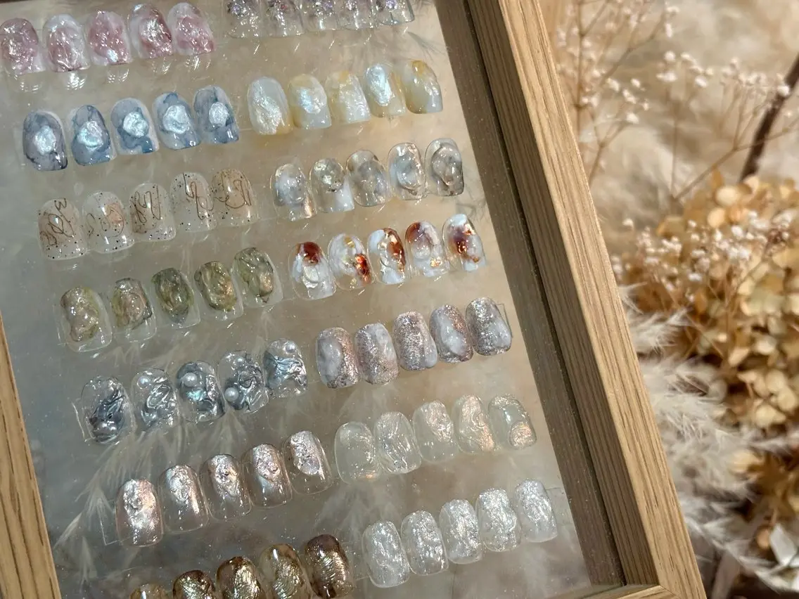 ネイル ニュアンスネイル charme nailのネイルデザイン