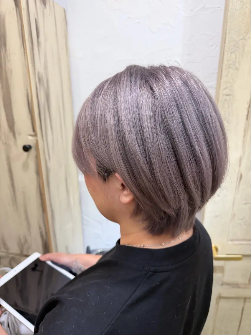 ショート カラー たけかわ みずきのヘアスタイル